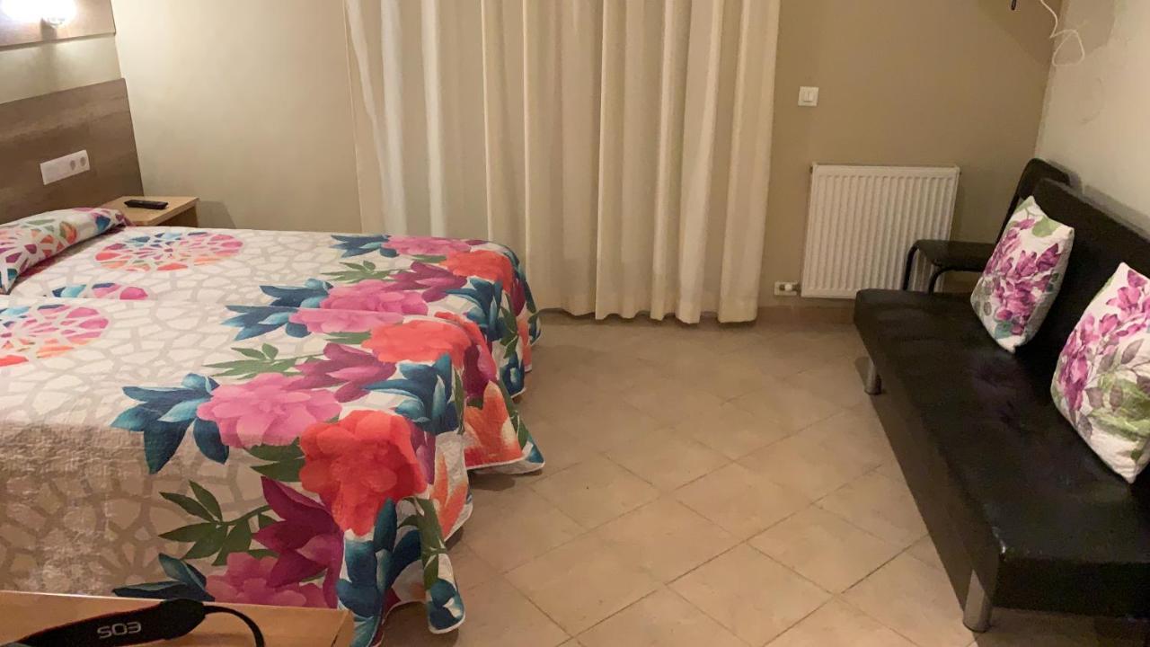 סאנט פרה פסקדור Raquel'S - Habitacions I Apartaments Turistics - מראה חיצוני תמונה